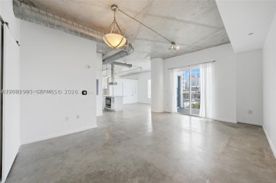 Aluguel de apartamento no Neo Lofts 804