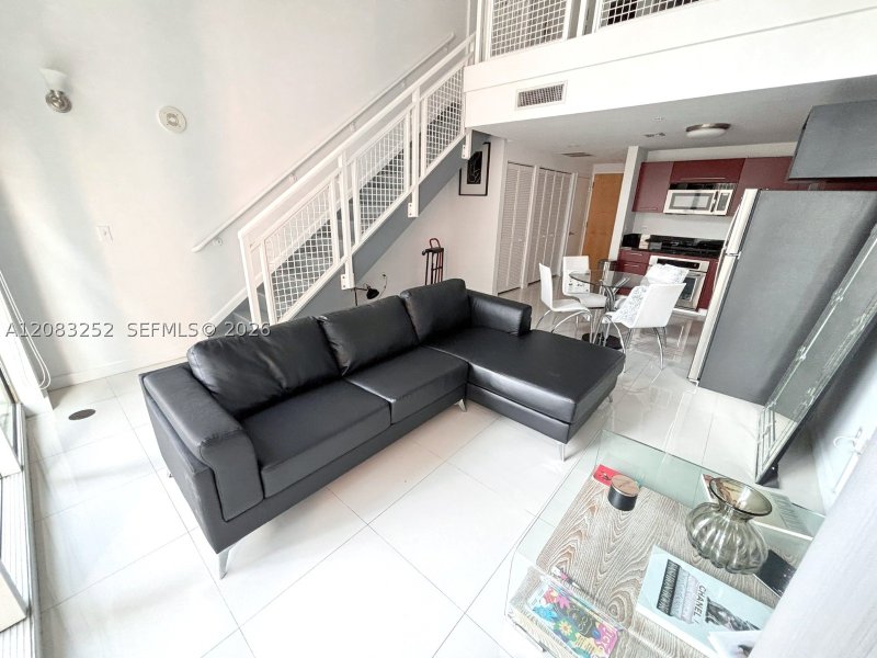 Apartment for rent at Vizcayne Everglades On The Bay 451