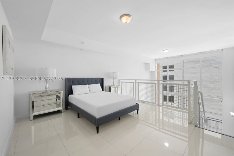Apartment for rent at Vizcayne Everglades On The Bay 451