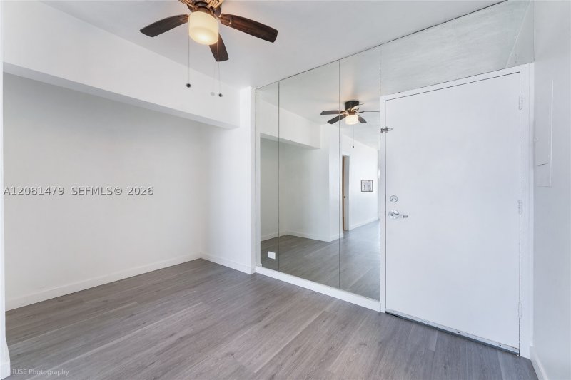 Condo for sale at Parkview Point 14G