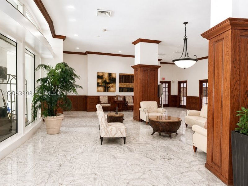 Apartment for rent at Alexander Towers 402