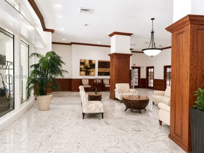 Aluguel de apartamento no Alexander Towers 402
