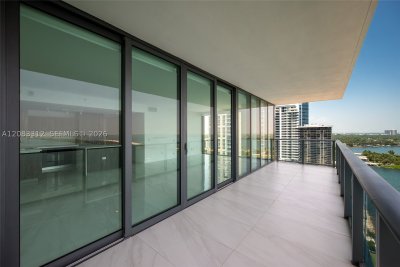 Aluguel de apartamento no One Paraiso 1806