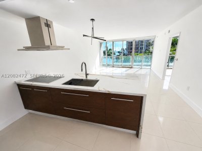Icon Brickell Tower I Apt #417