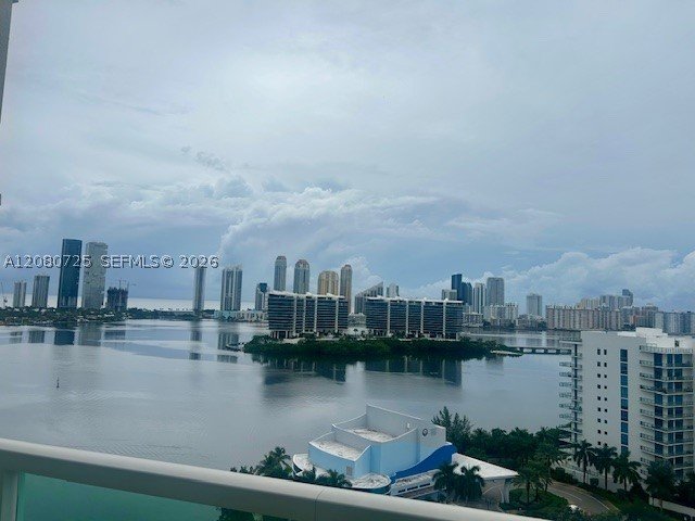 Condo for sale at Aventura Marina II 1719