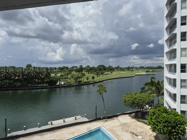 Condo for sale at Blair House 5B