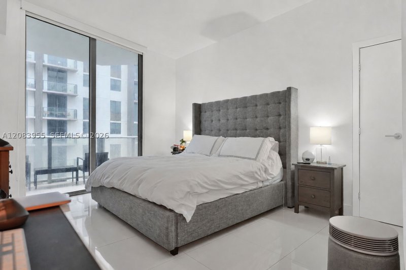 Condo for sale at Brickell Ten 2005