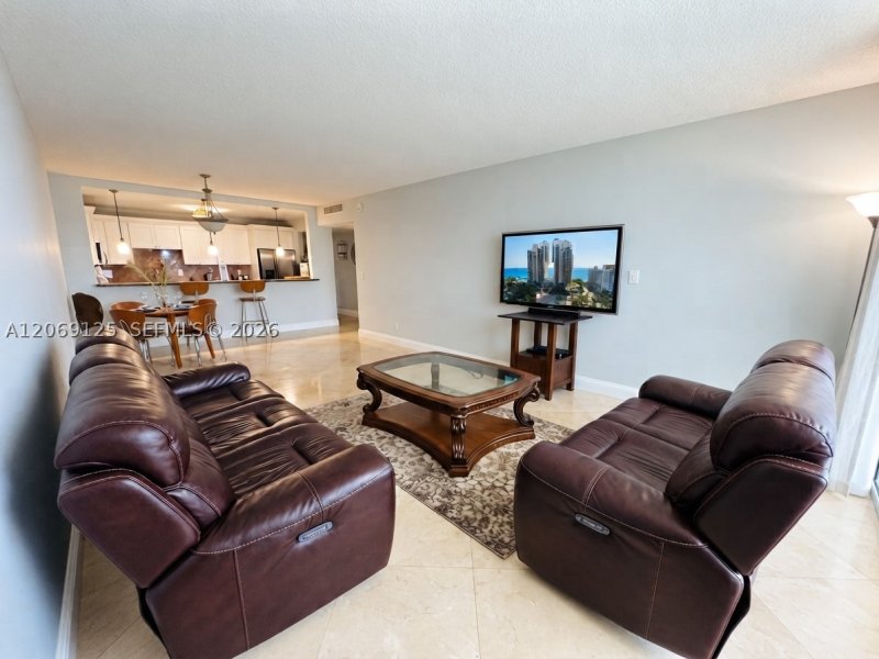 Apartment for rent at Ocean Reserve 1627