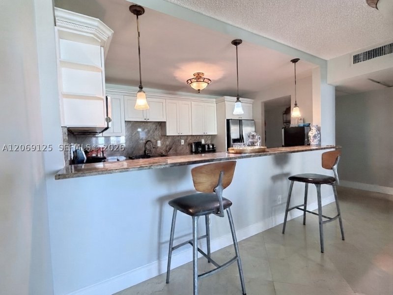Apartment for rent at Ocean Reserve 1627