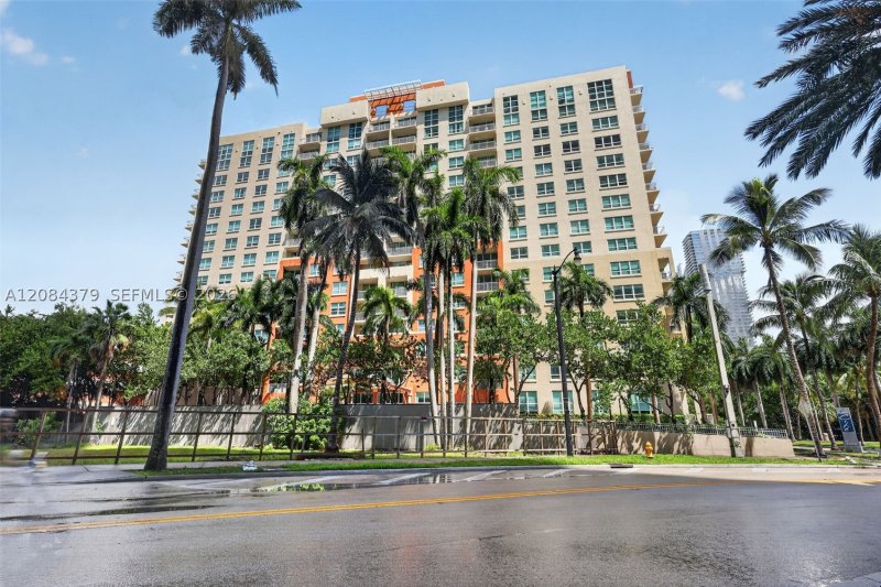 Apartment for rent at Cite On The Bay 317