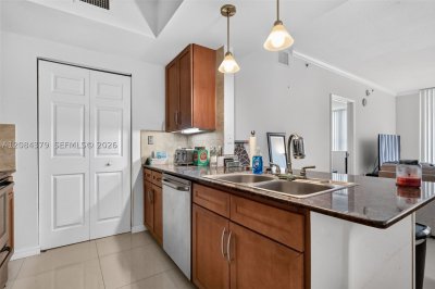Aluguel de apartamento no Cite On The Bay 317
