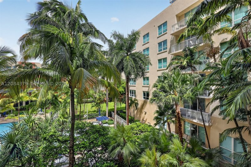 Apartment for rent at Cite On The Bay 317