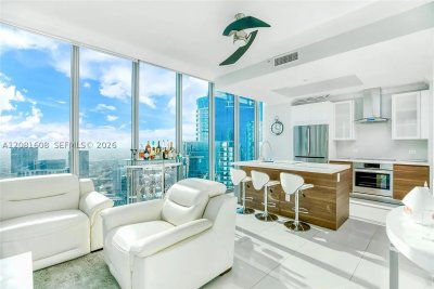 Aluguel de apartamento no Marina Blue 5301