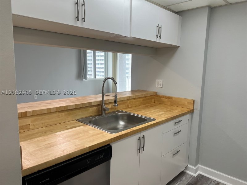 Apartment for rent at Madison Miami E-909
