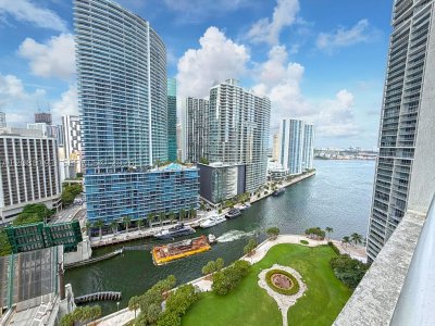 Icon Brickell Viceroy Apt #2303