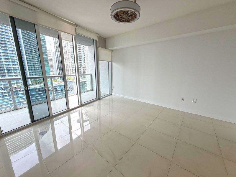 Comprar apartamento no Icon Brickell Viceroy 2303