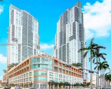 Vizcayne South Tower Apt #3008
