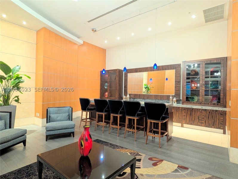 Apartment for rent at Vizcayne South Tower 3008