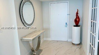 Aluguel de apartamento no Beach Club Two 5001