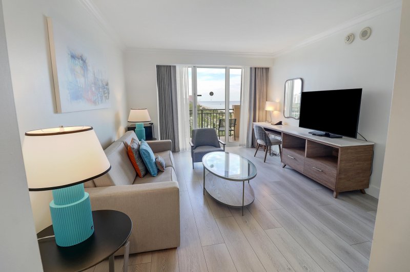 Condo for sale at The Atlantic Hotel 910