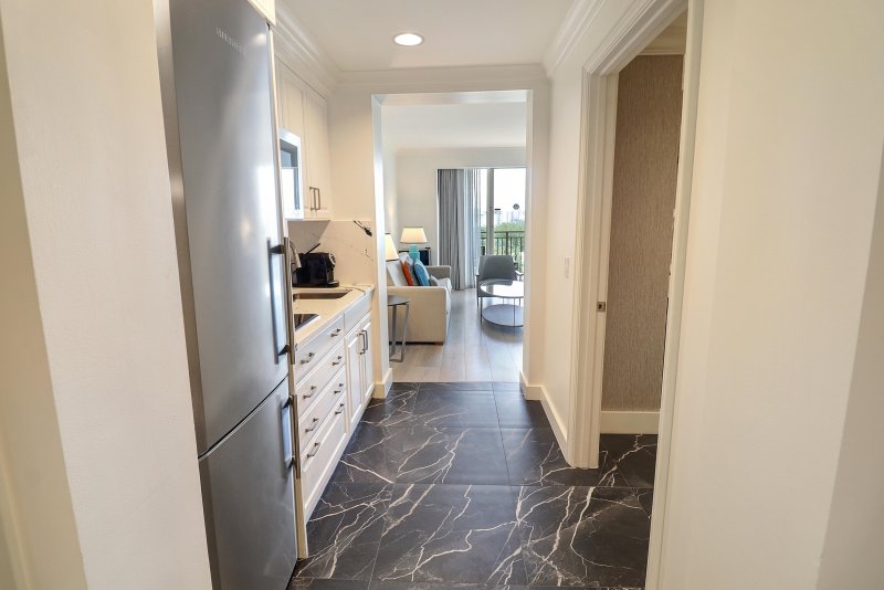 Condo for sale at The Atlantic Hotel 910