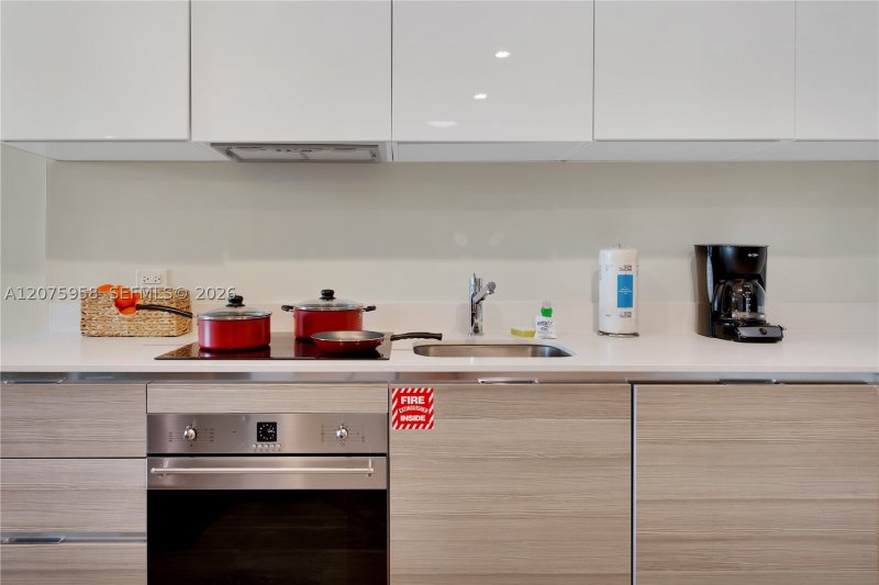 Condo for sale at Costa Hollywood N227