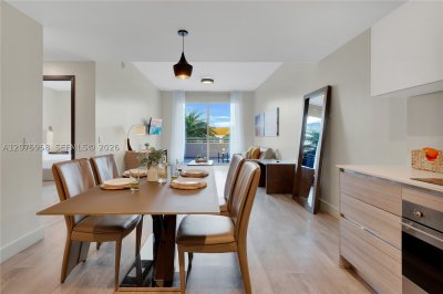 Comprar apartamento no Costa Hollywood N227