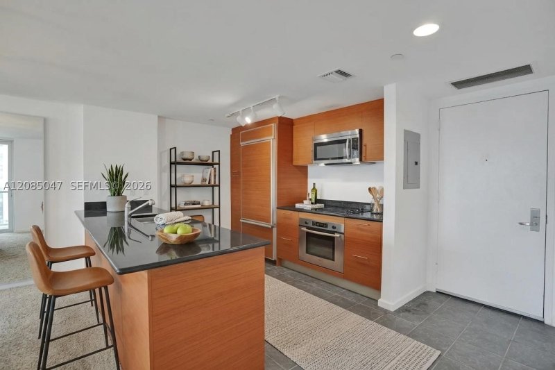 Condo for sale at 50 Biscayne 2801