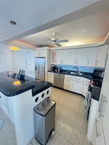 Comprar apartamento no Burleigh House 1806