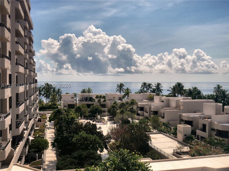 Condo for sale at Tidemark 605