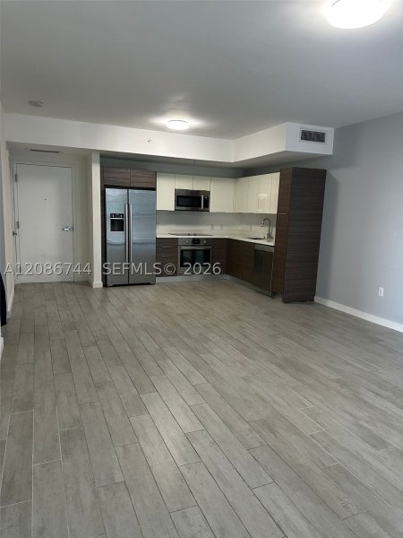Apartment for rent at Brickell Ten 1005