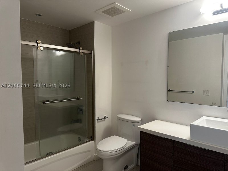 Apartment for rent at Brickell Ten 1005
