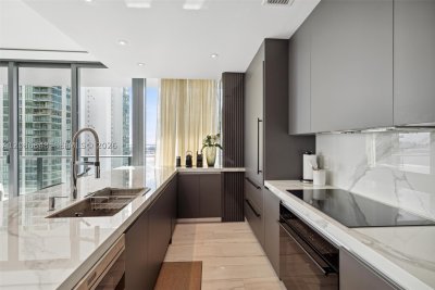 Comprar apartamento no Gran Paraiso 3501