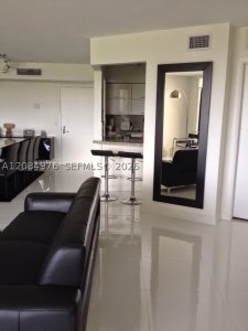 Comprar apartamento en Parc Central South 1710