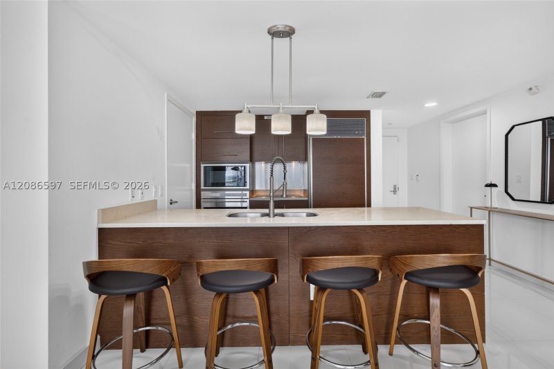 Aluguel de apartamento no Icon Brickell Tower I 4613