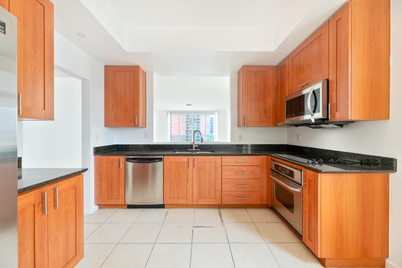Property photo # 7
