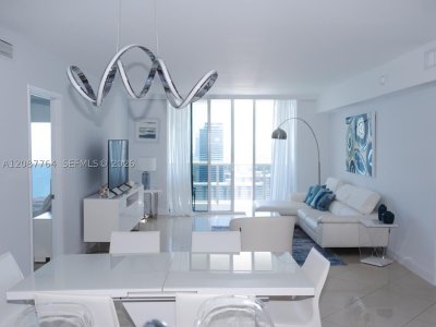 Comprar apartamento no Beach Club Two 4003