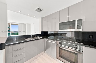 Skyline On Brickell Apt #3107