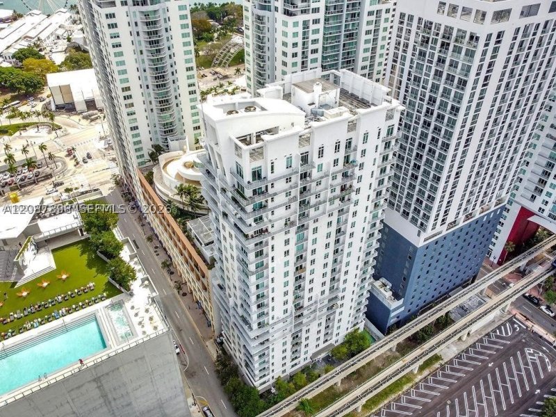 Apartment for rent at Loft Downtown I 1701