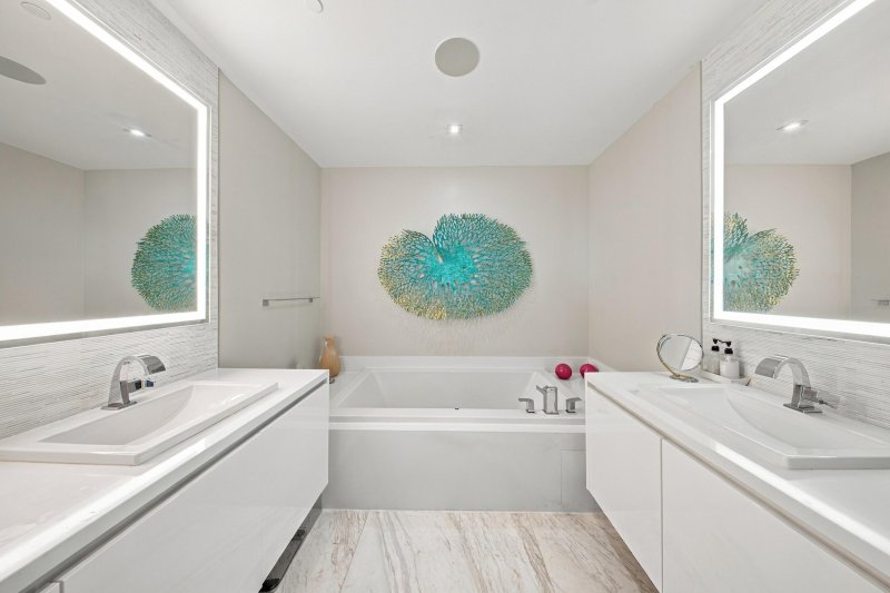 Condo for sale at Paramount Fort Lauderdale 704