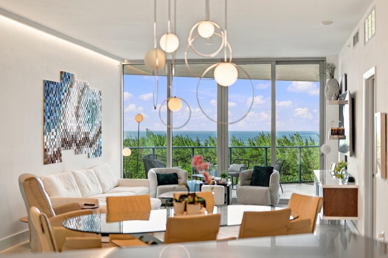 Condo for sale at Paramount Fort Lauderdale 704