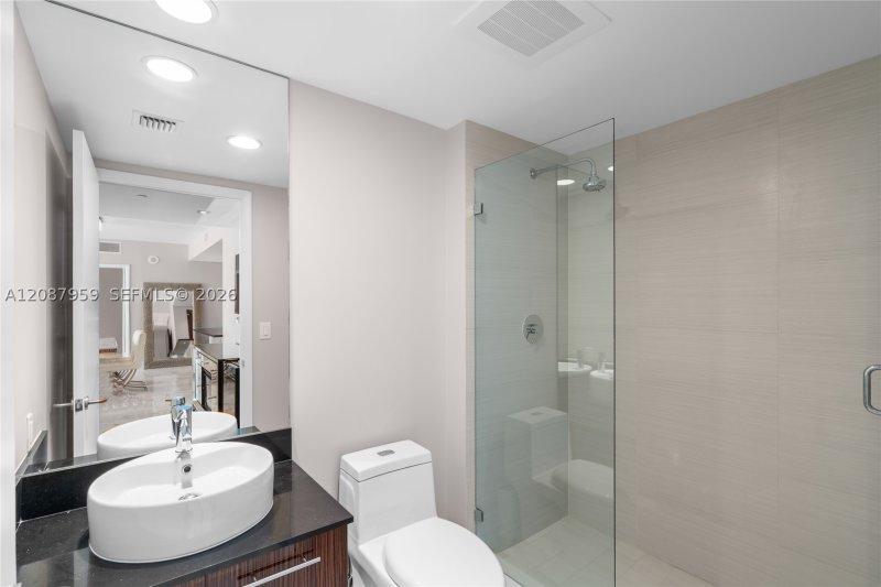 Condo for sale at Apogee Beach Hollywood 1002