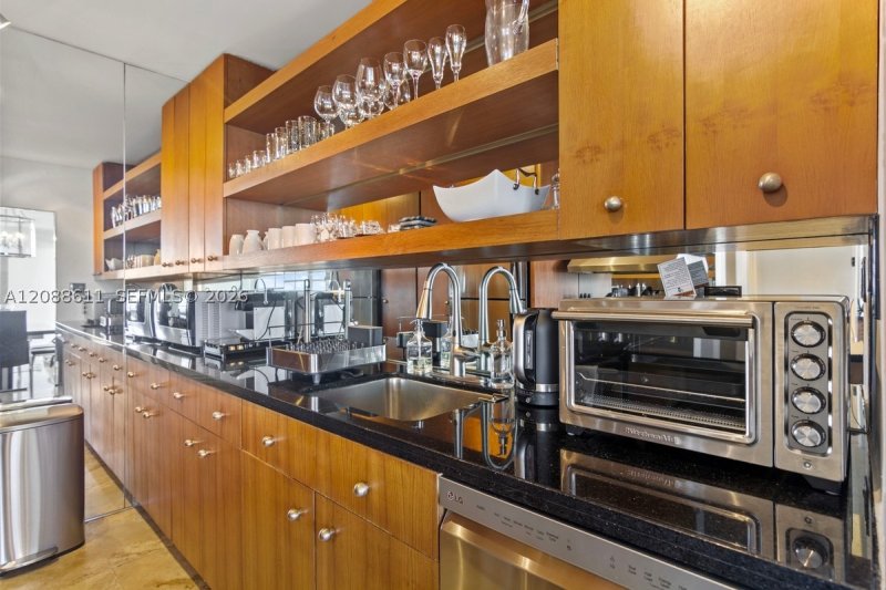 Apartment for rent at Oceania 1 748