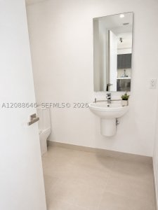 Comprar apartamento no The Bond 907