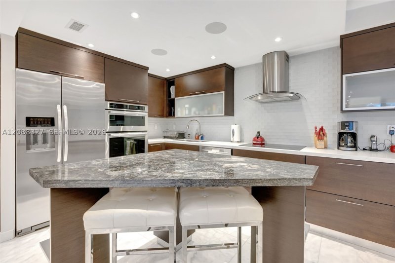 Property photo # 7