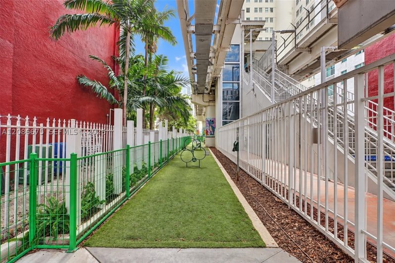 Condo for sale at Loft Downtown II 1710