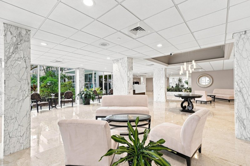 Condo for sale at Coral Ridge Towers East 1105