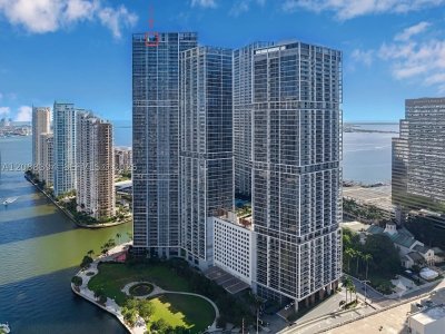Icon Brickell Tower I Apt #5704