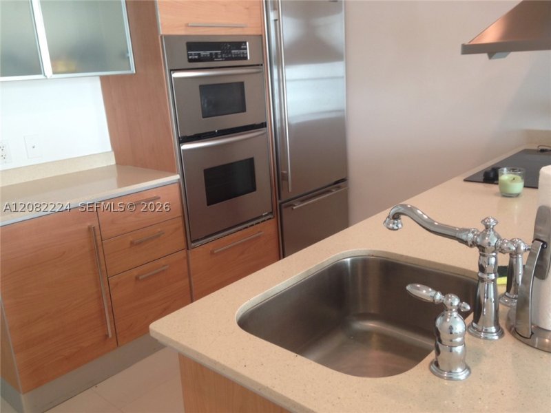 Condo for sale at Emerald Brickell 2108