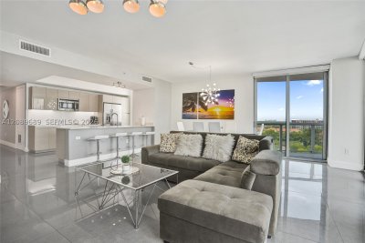 Comprar apartamento no Beachwalk T1002